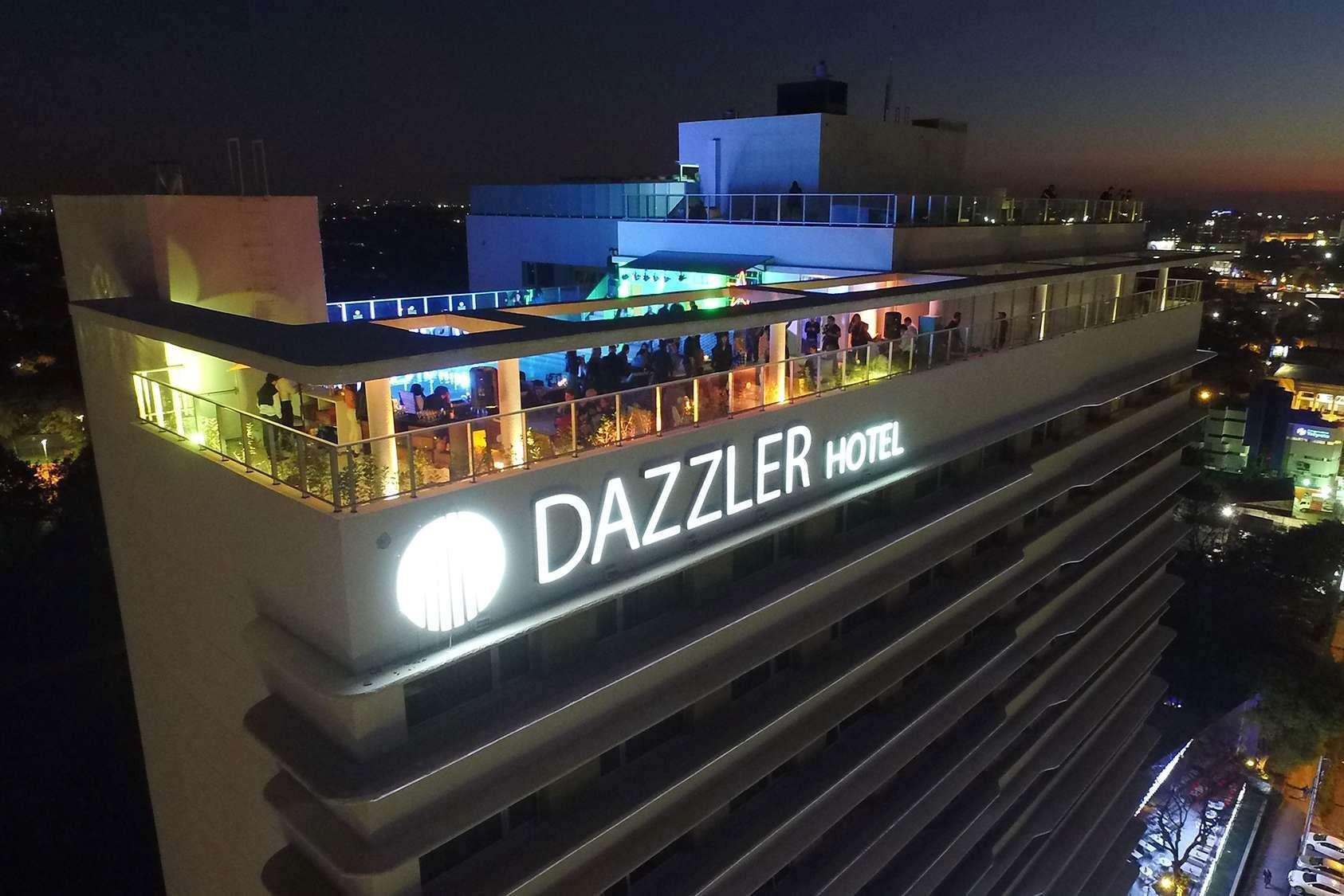 Dazzler by Wyndham Asuncion Otel Dış mekan fotoğraf